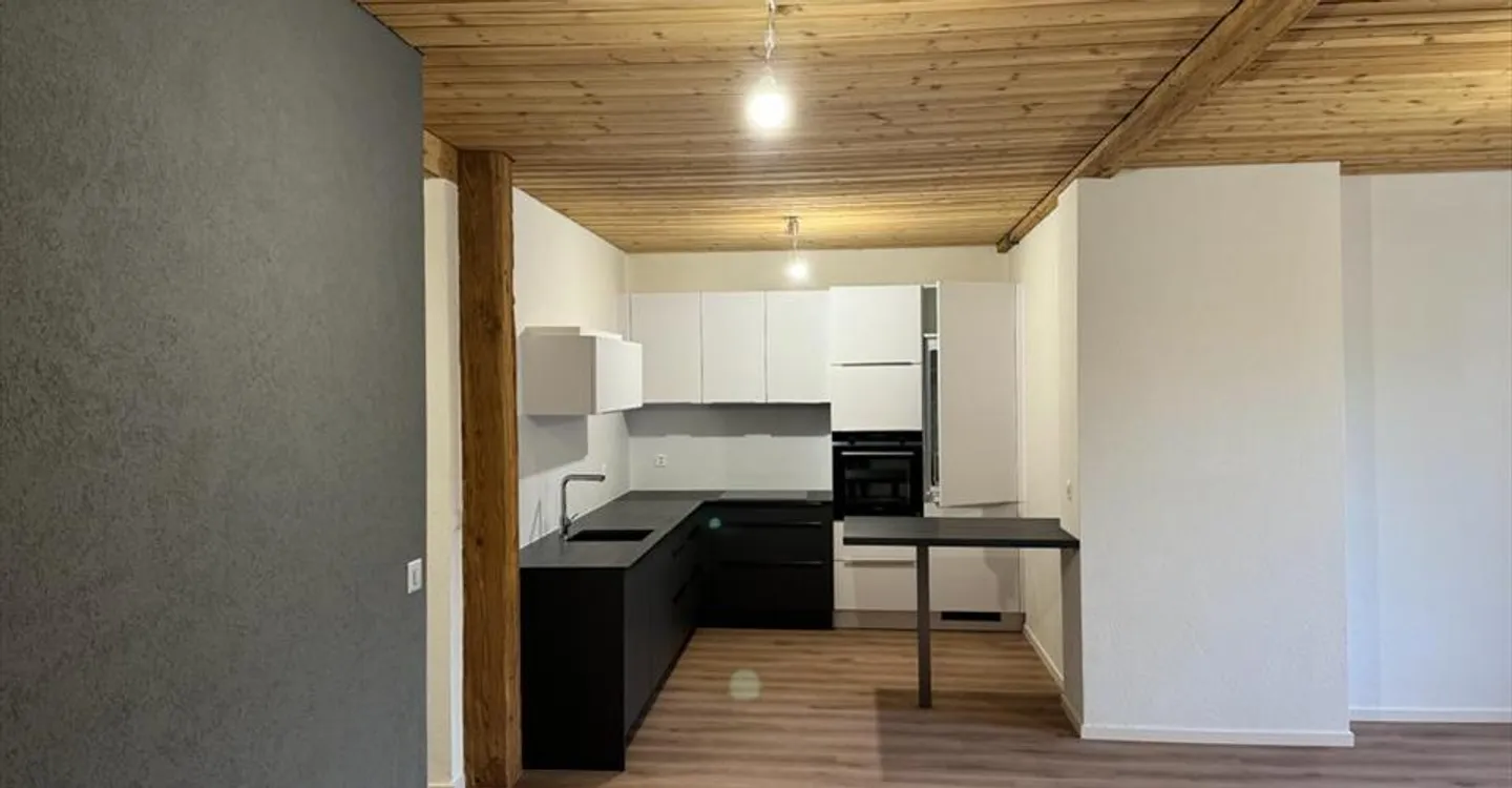 Apartment in the city center - Photo 1 of 16