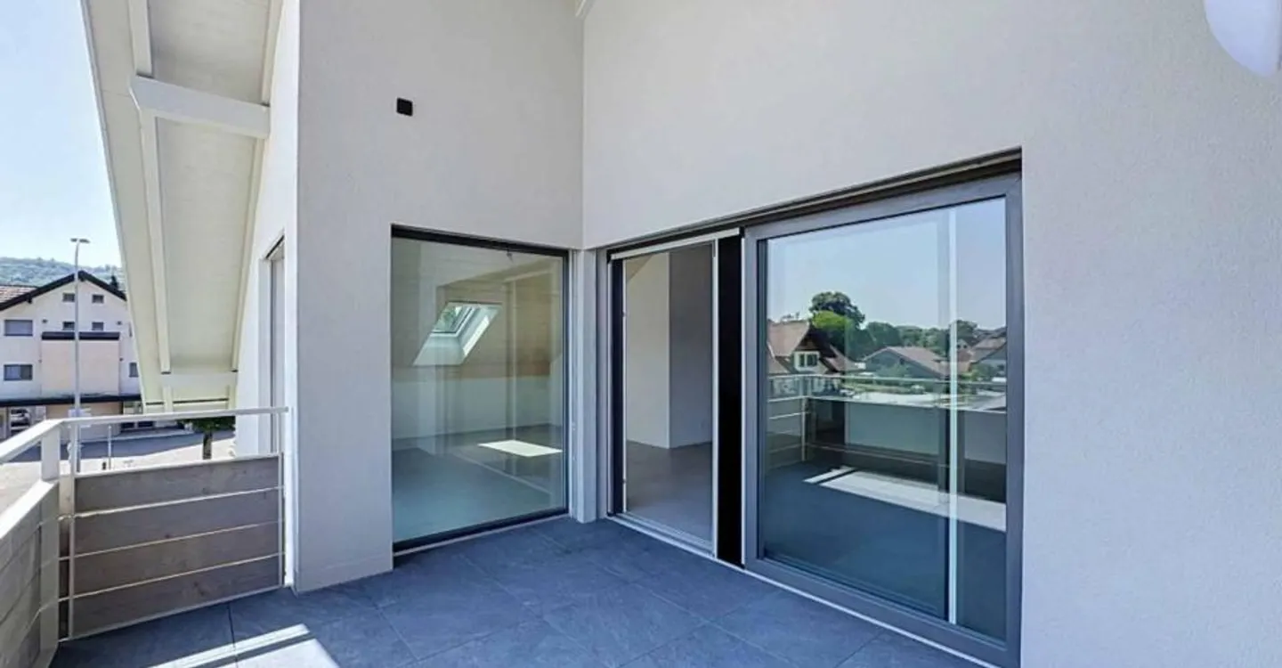 Ultimo piano 4.5 stanze - Foto 9 di 12