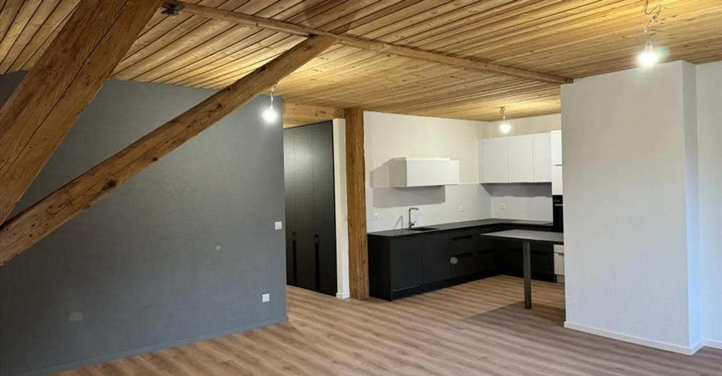 Apartment in the city center - Photo 4 of 16
