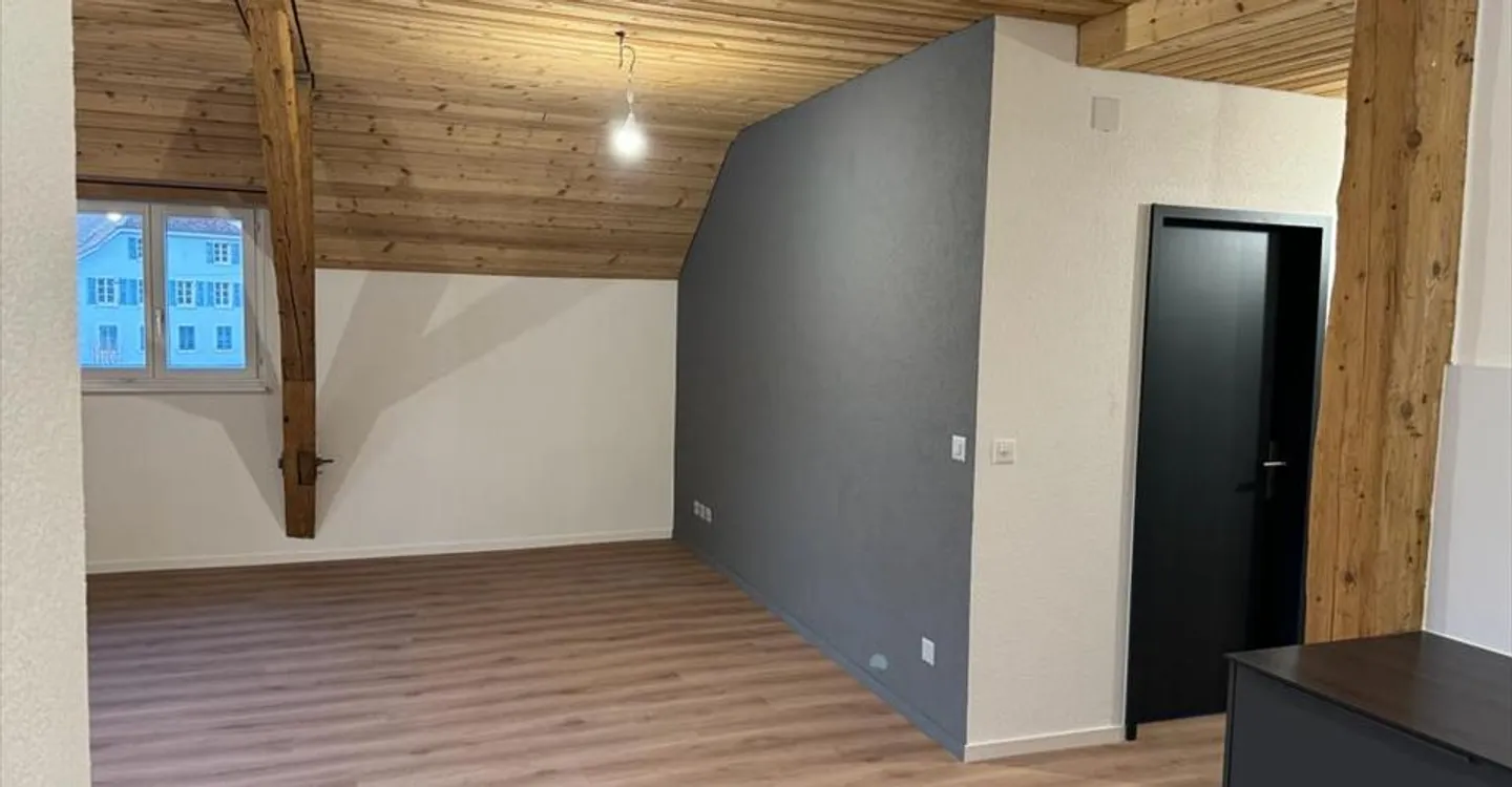Apartment in the city center - Photo 5 of 16