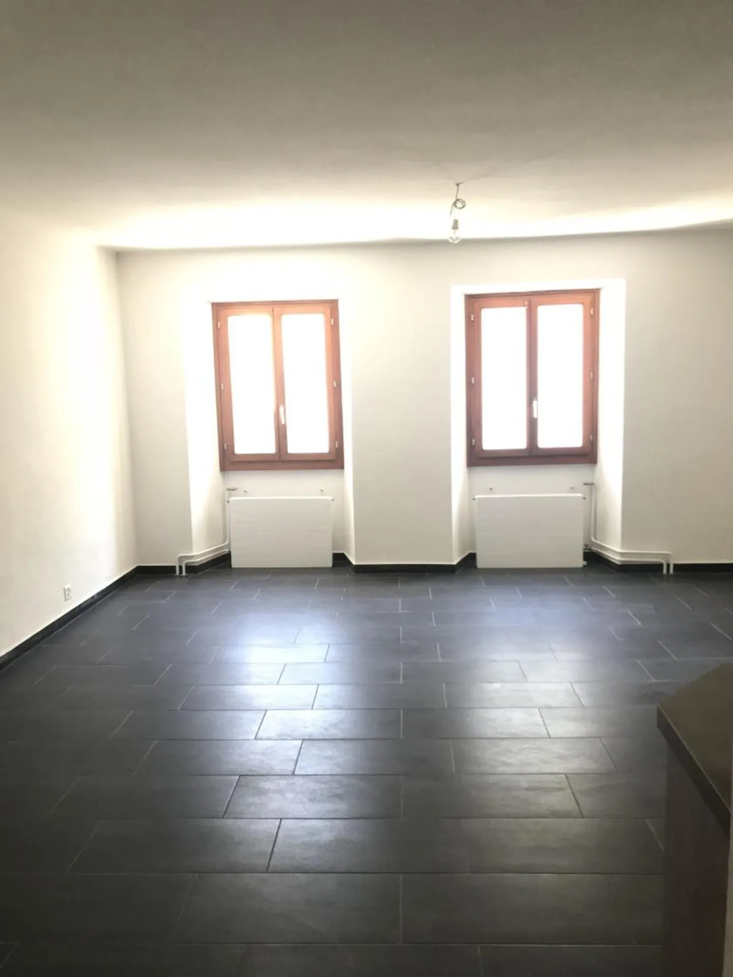 Appartements Charmants à St-Léonard - Photo 2 sur 6