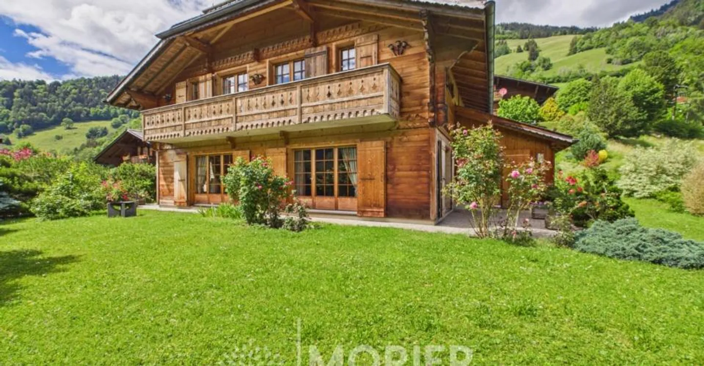 Superb chalet for sale in Rossinière - Photo 2 of 13