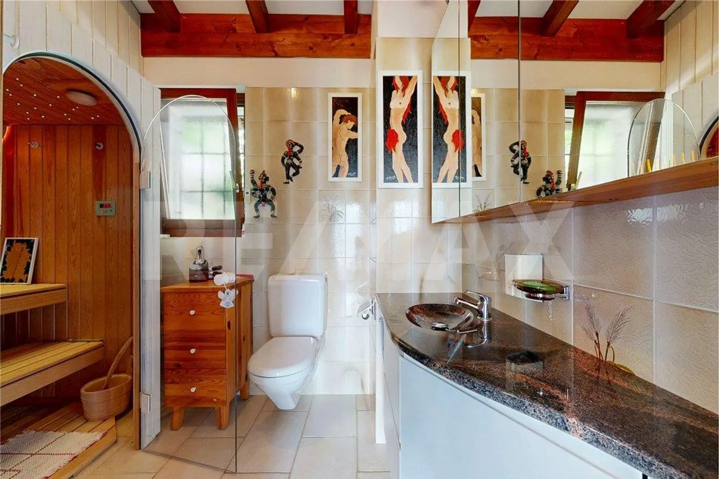 Raffiniertes charmantes Haus mit Panoramablick und See - Foto 13 von 13