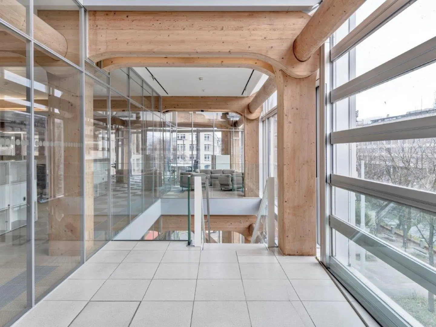 Plug & Play dans le quartier animé 4 - Photo 6 sur 8