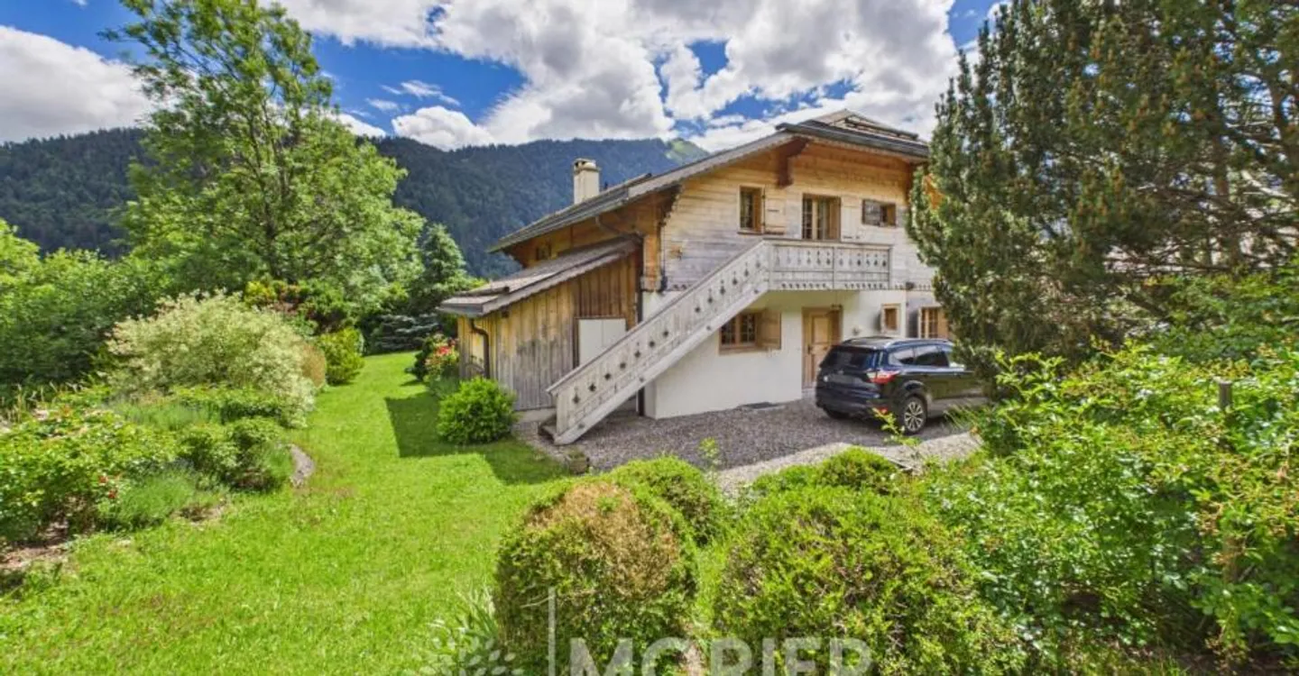 Superb chalet for sale in Rossinière - Photo 7 of 13