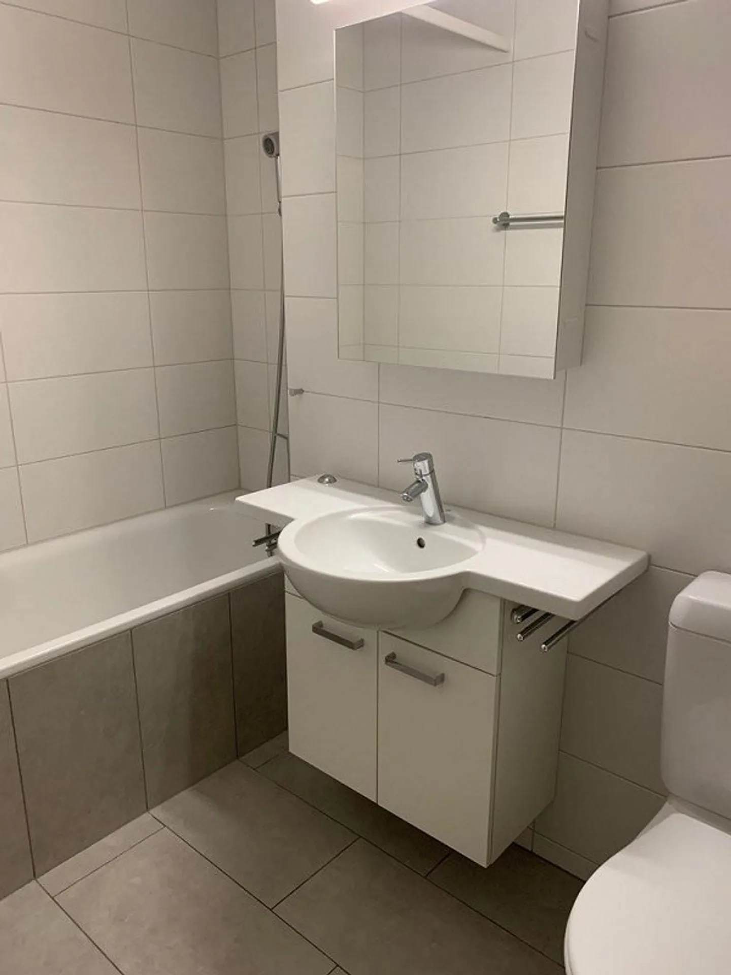 Parterrewohnung mit Sitzplatz und Blick ins Grüne - Foto 8 von 12