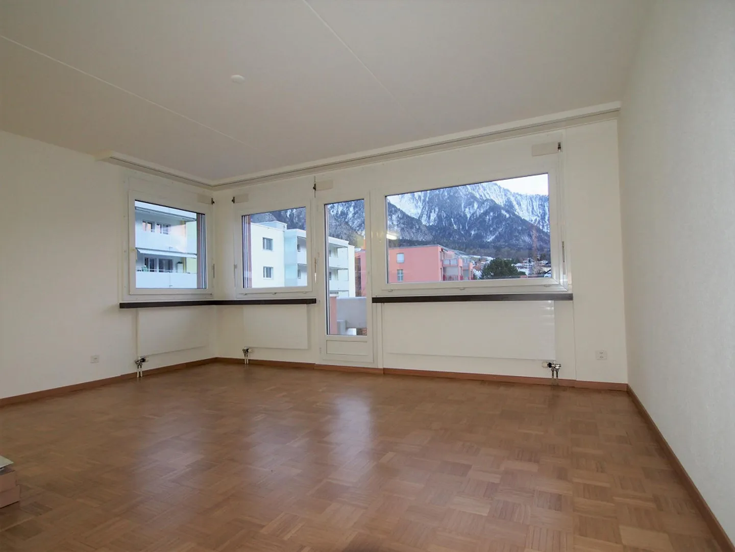 Appartamento luminoso 2.5 locali - Foto 1 di 6