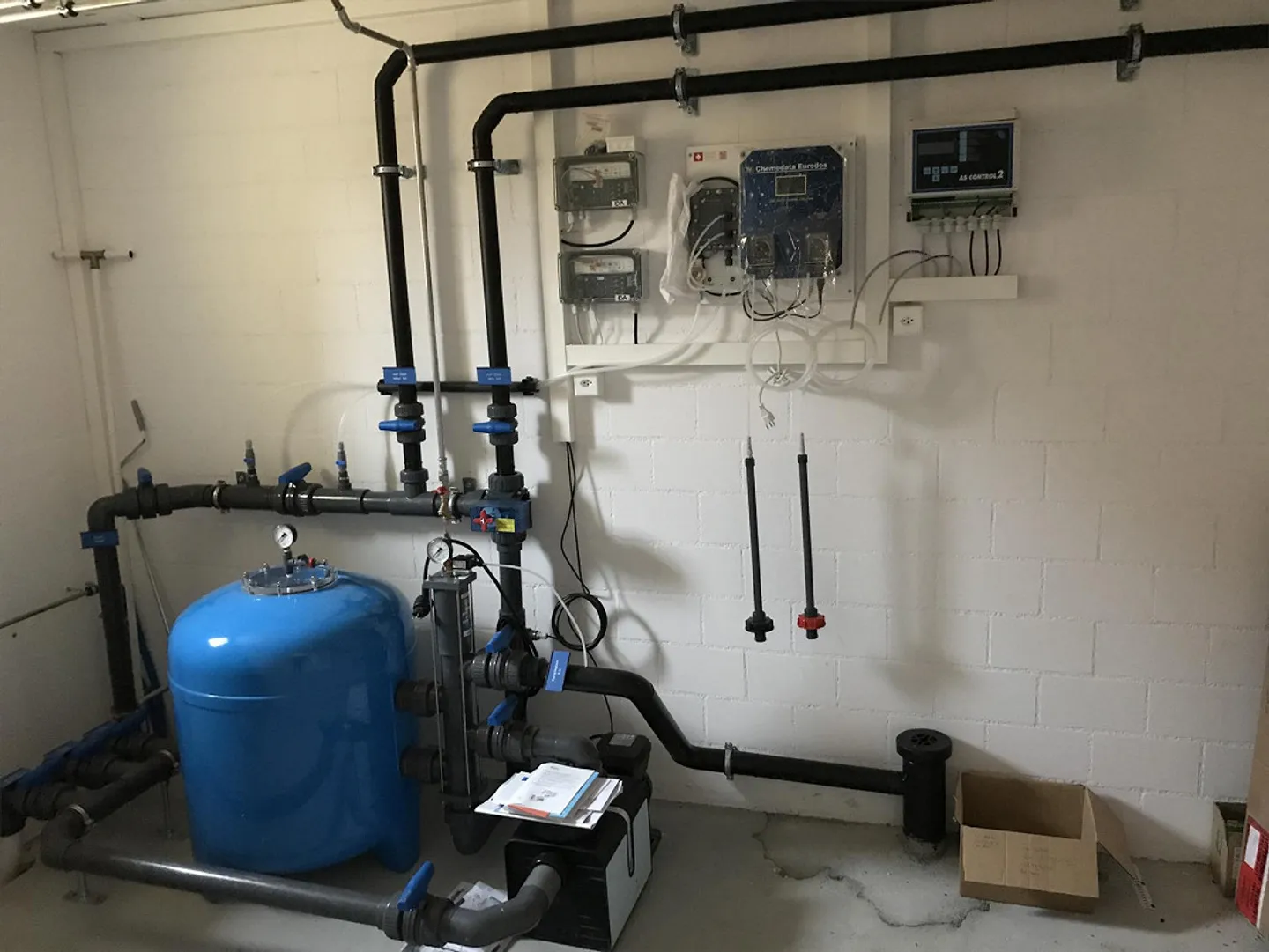 Exklusives 8,5-Zimmer-Einfamilienhaus mit Pool, Sauna & PV-Anlage - Photo 5 of 21