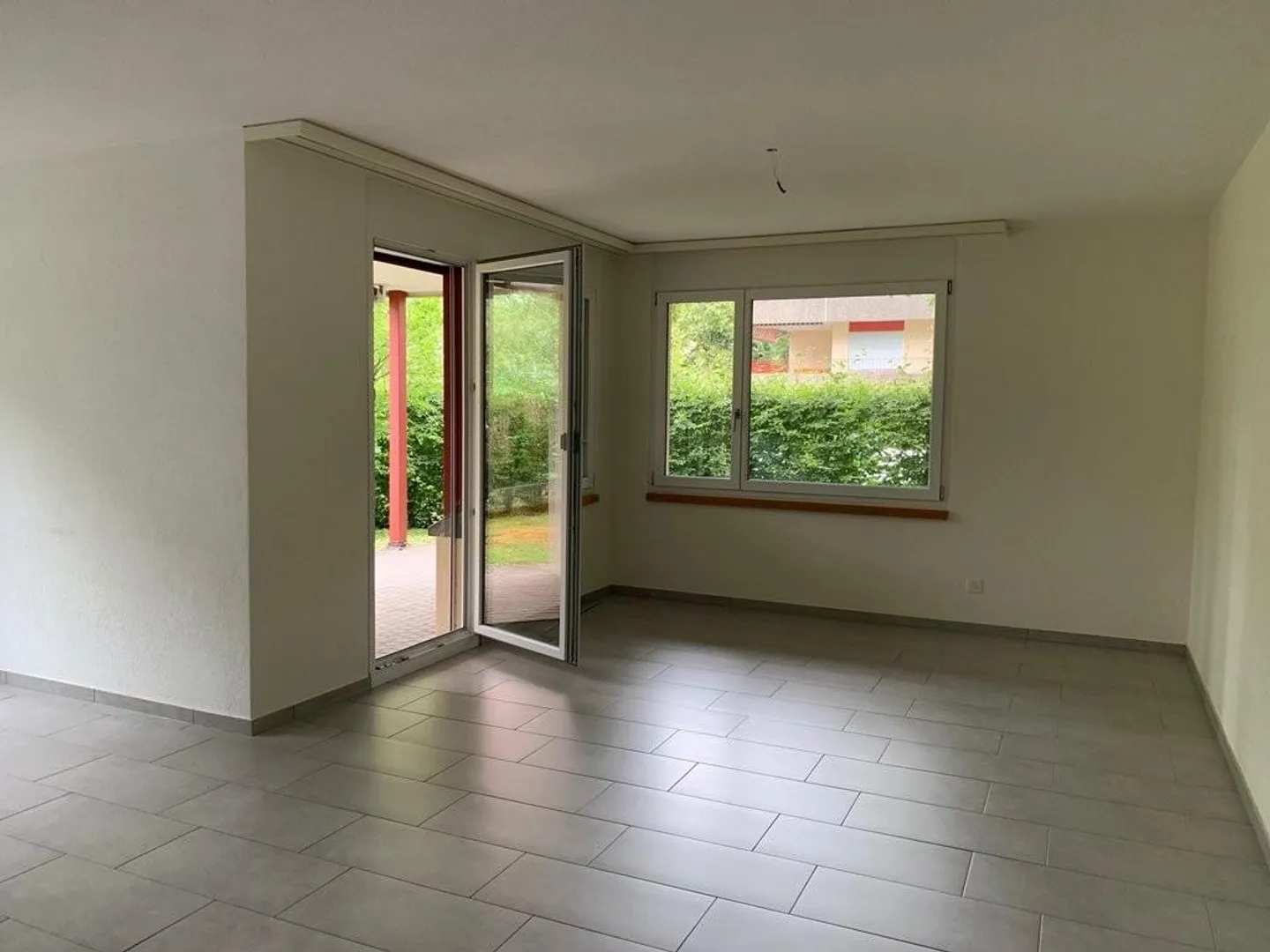 Parterrewohnung mit Sitzplatz und Blick ins Grüne - Foto 10 von 12