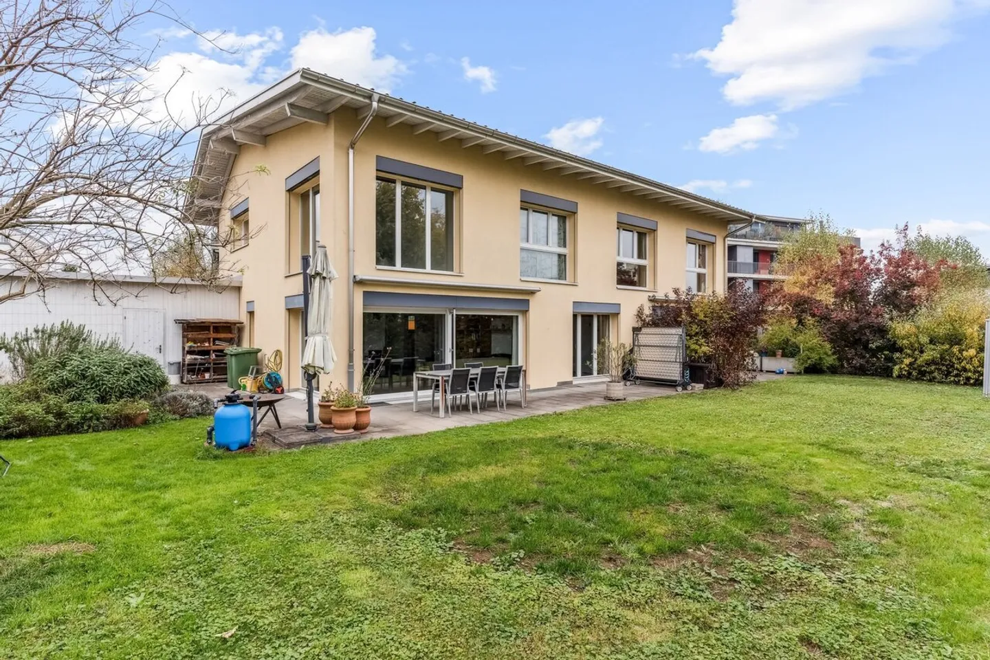 A dream home for you and your family - Photo 1 of 7