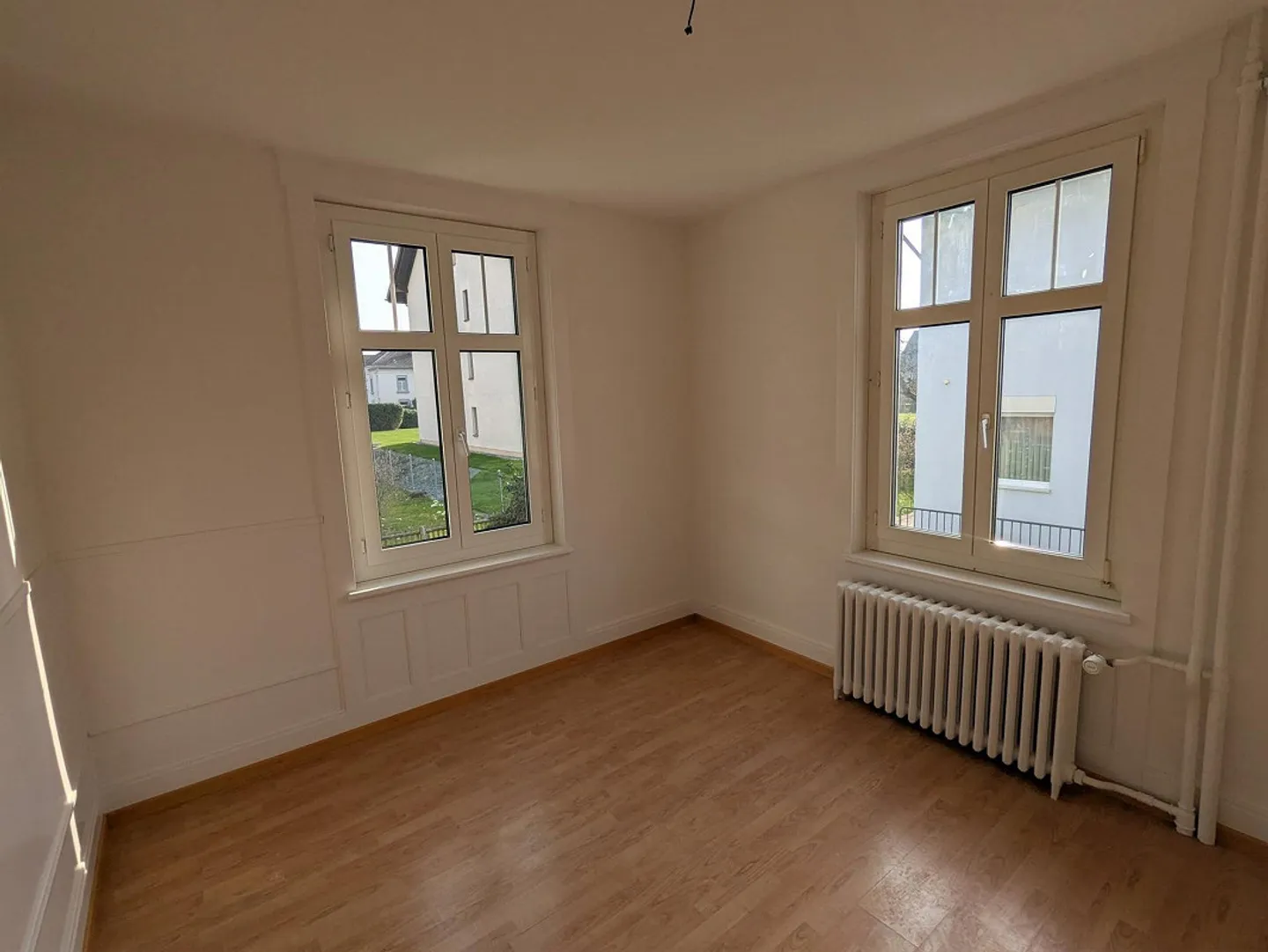 Bella appartamento di 4 stanze nel cuore di Romanshorn. - Foto 8 di 19