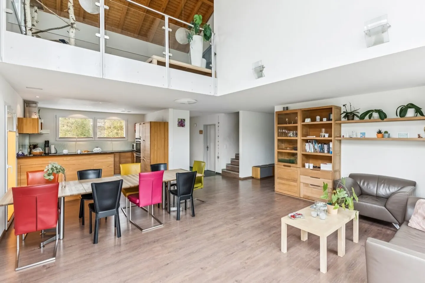 A dream home for you and your family - Photo 2 of 7