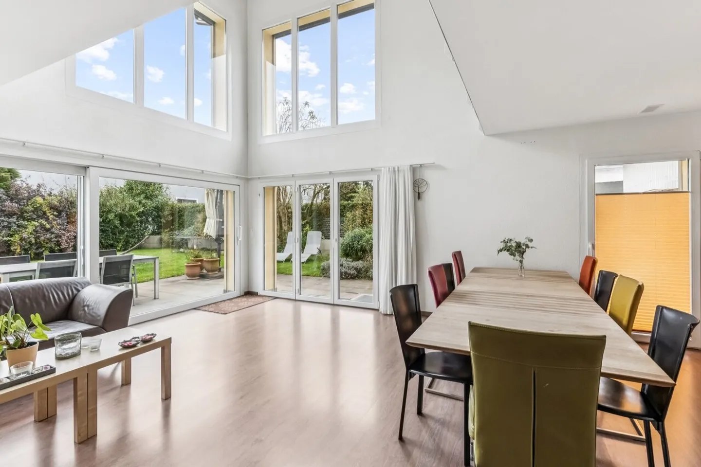 A dream home for you and your family - Photo 3 of 7