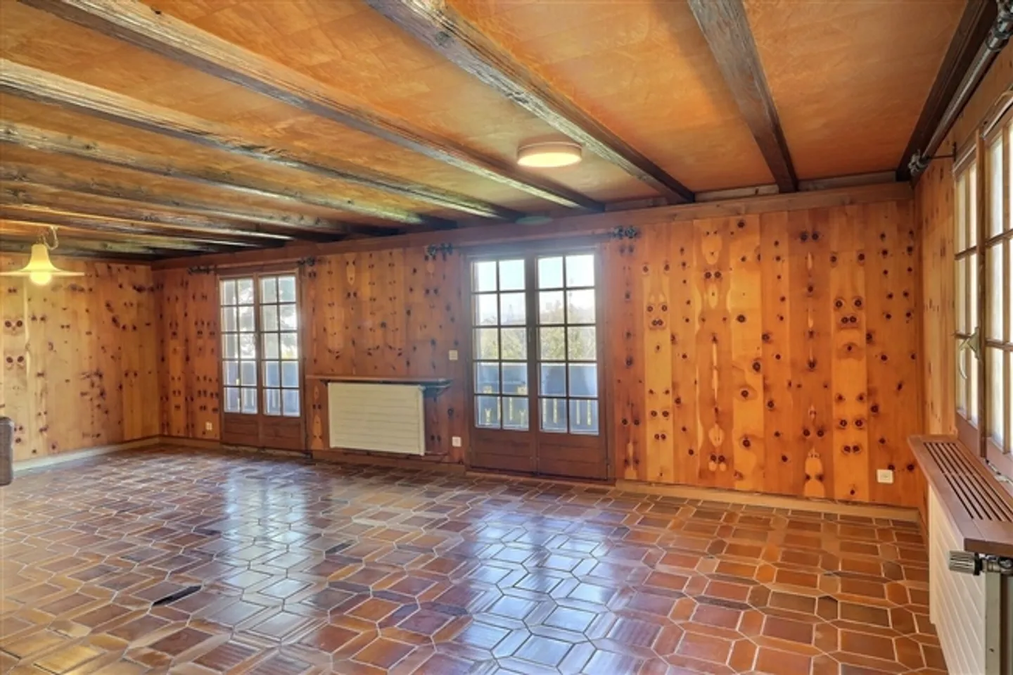 OPPORTUNITÉ À SAISIR - BELLE VUE DANS UN ENDROIT CALME - Photo 13 sur 13