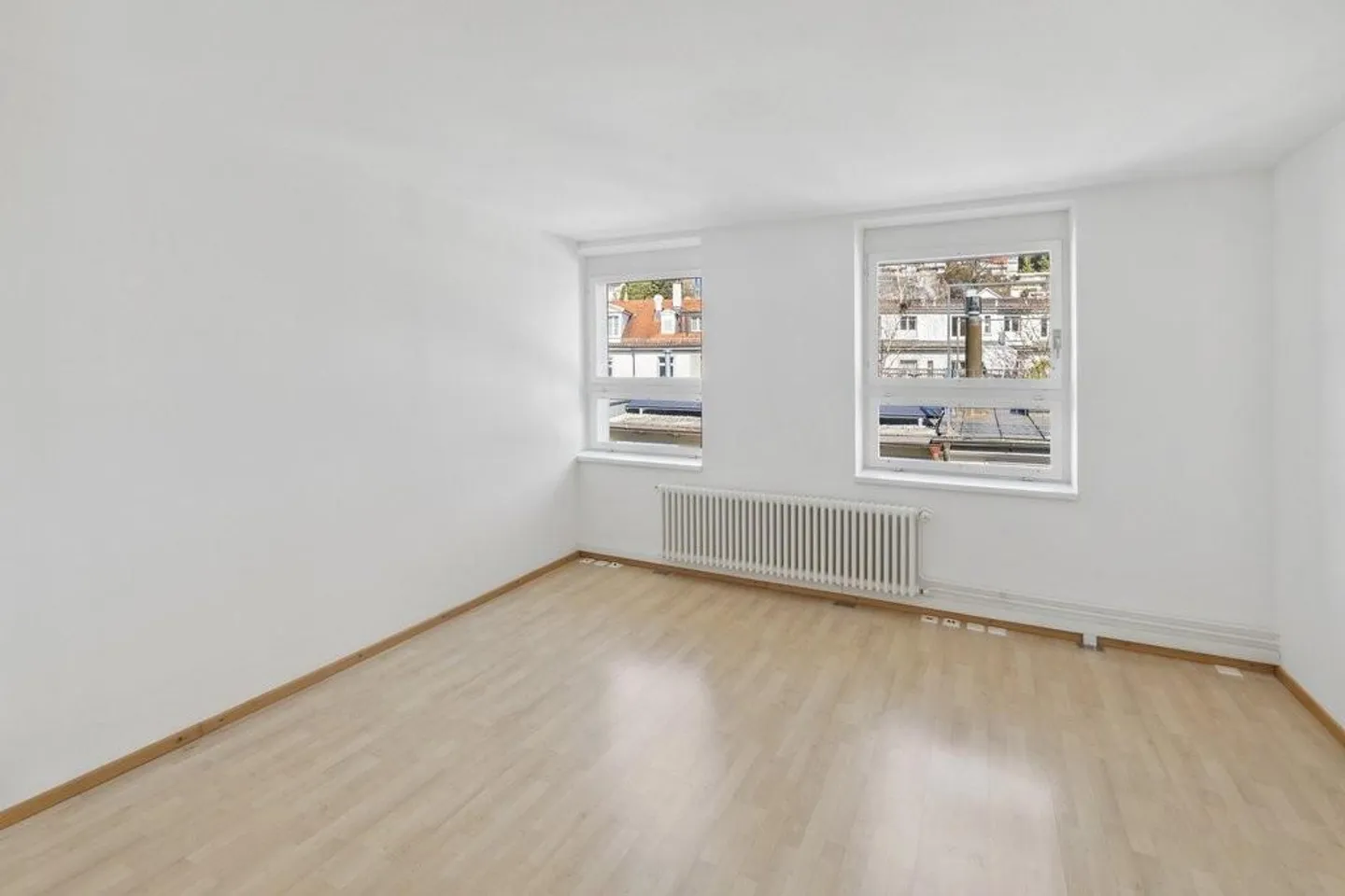 Chambre en colocation - dans un emplacement central - Photo 2 sur 4