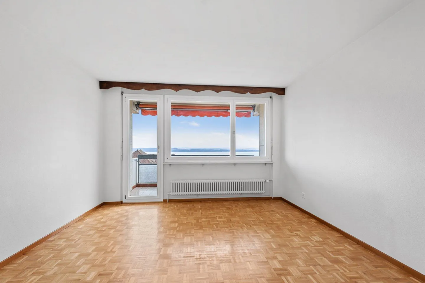 Appartement spacieux avec vue sur le lac - Photo 3 sur 10