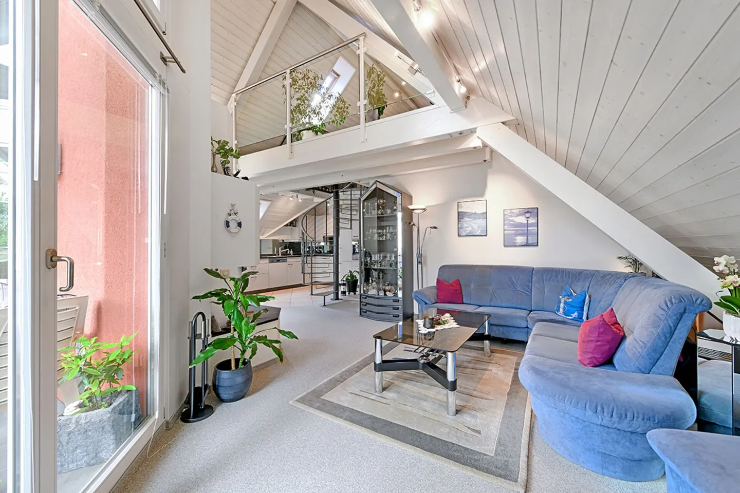 4.5-Zi. Dachmaisonette an ruhiger Lage - Foto 3 von 17