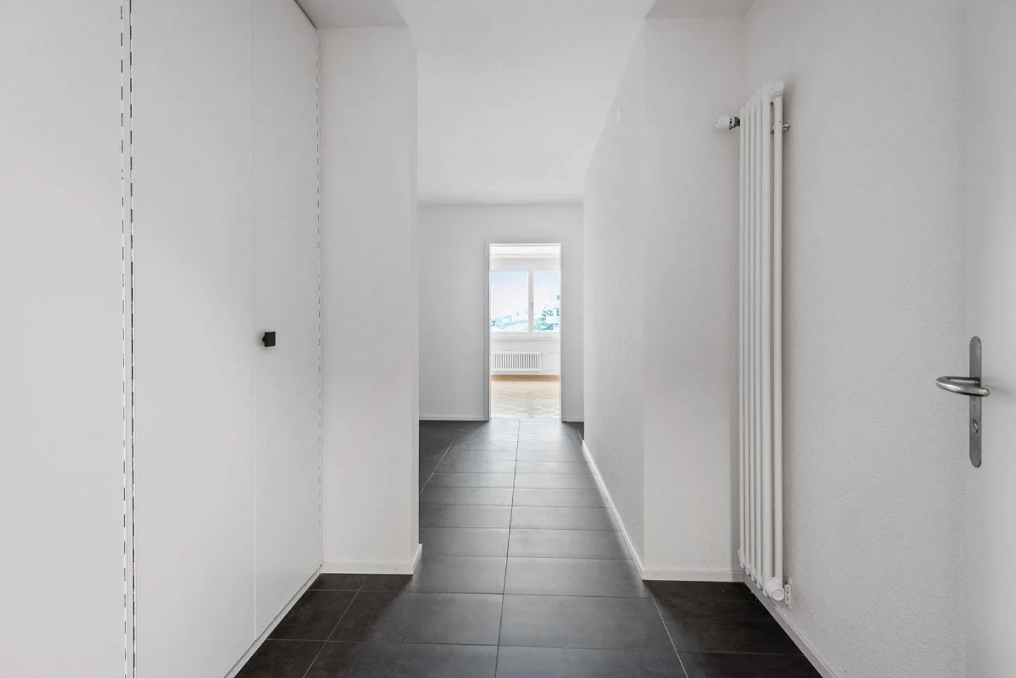 Appartement spacieux avec vue sur le lac - Photo 9 sur 10