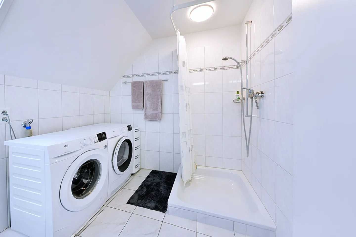 4.5-Zi. Dachmaisonette an ruhiger Lage - Foto 10 von 17