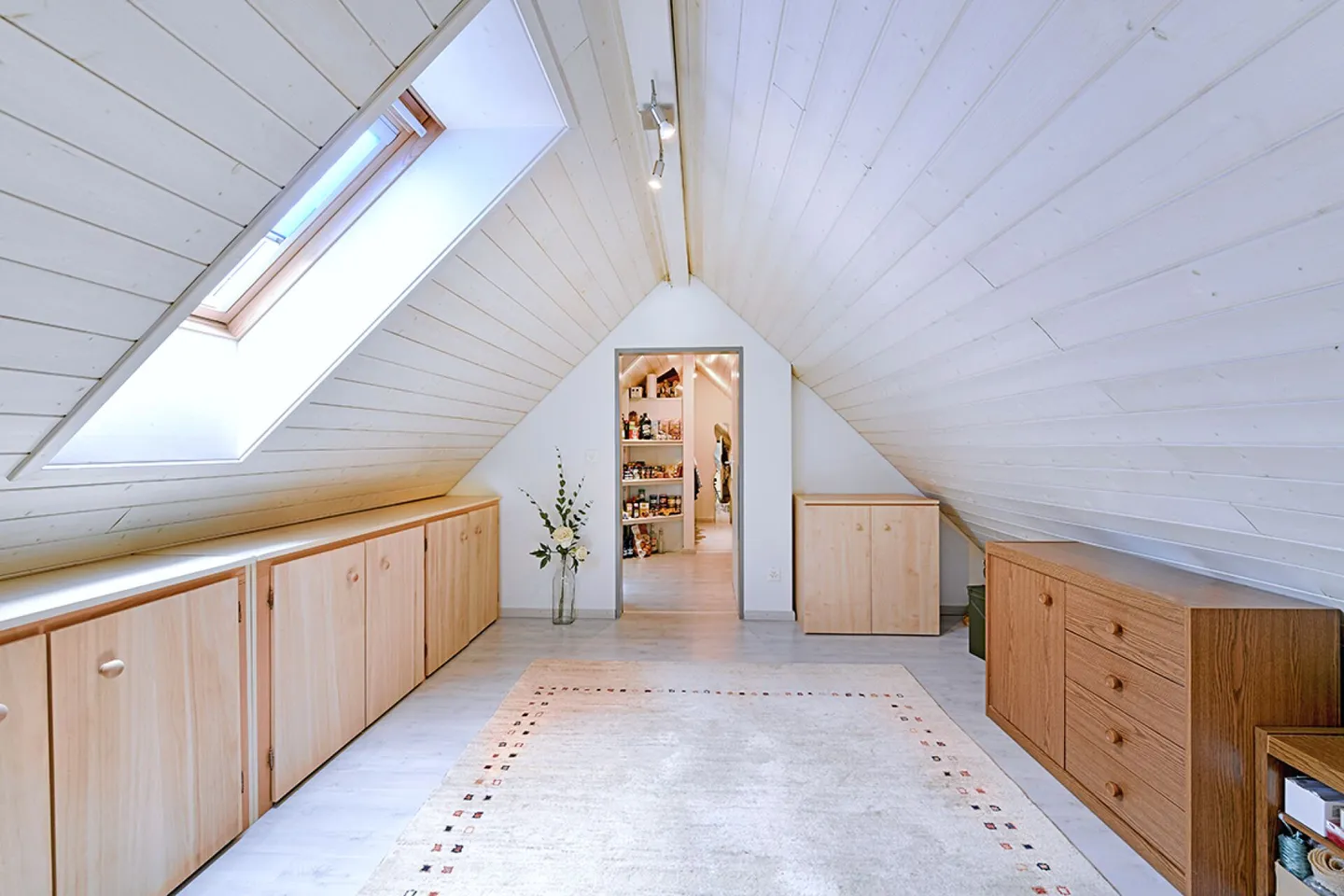 4.5-Zi. Dachmaisonette an ruhiger Lage - Foto 12 von 17