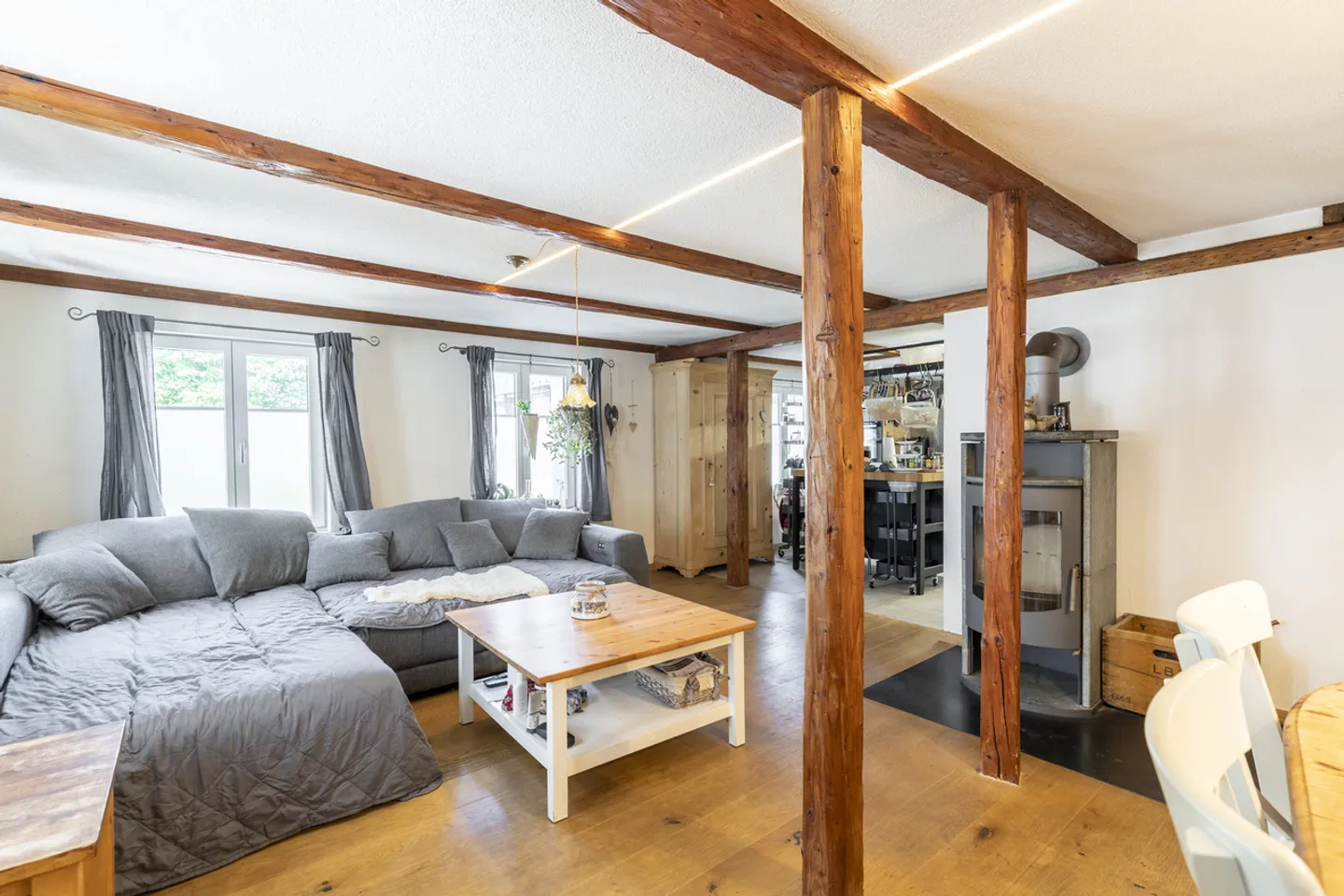 Investire e vivere - Proprietà redditizia con potenziale di occupazione da parte del proprietario - Foto 2 di 9