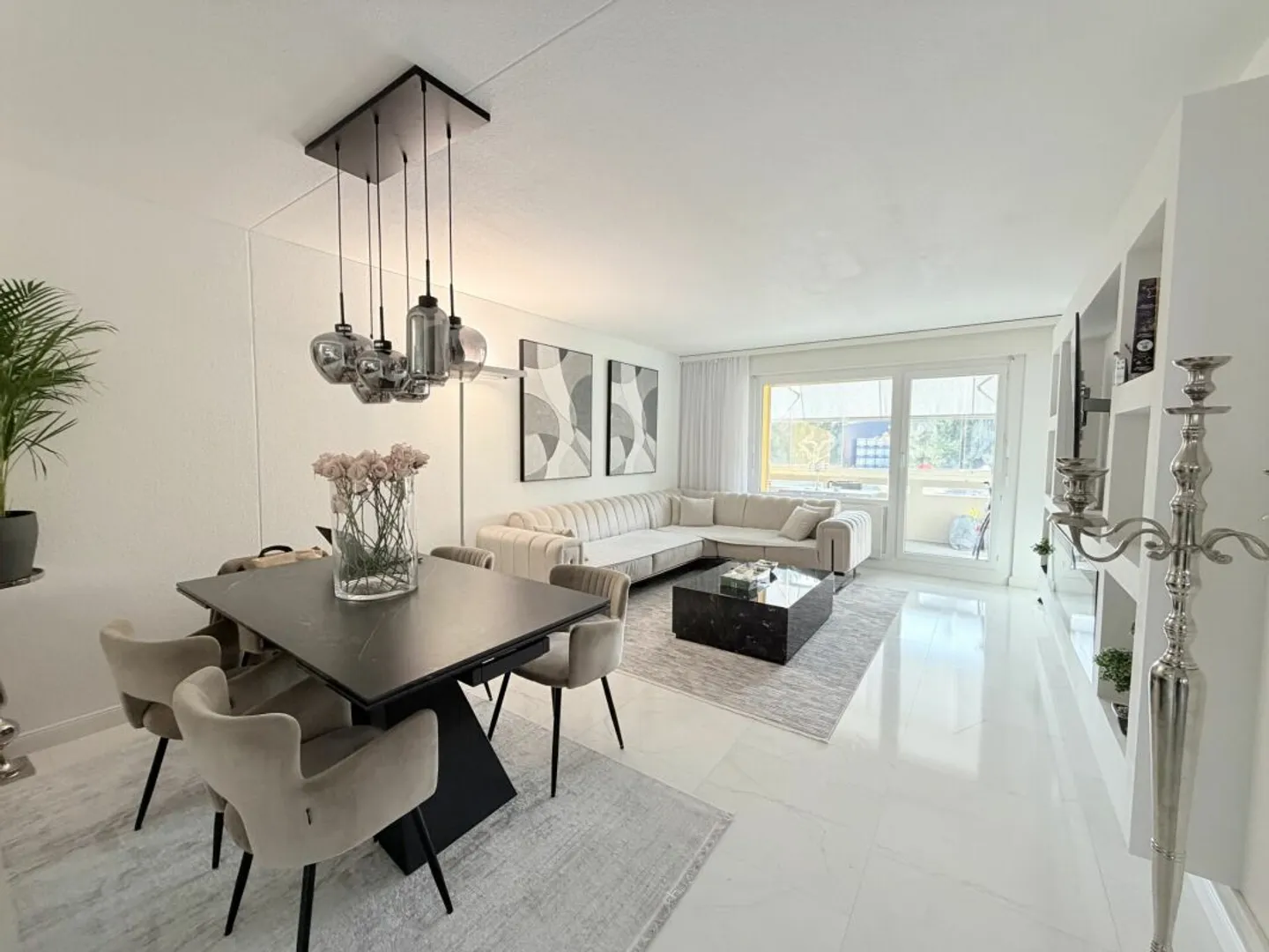 Familienfreundliche 4.5-Zimmerwohnung mit viel Licht und Grünfläche - Foto 2 di 12