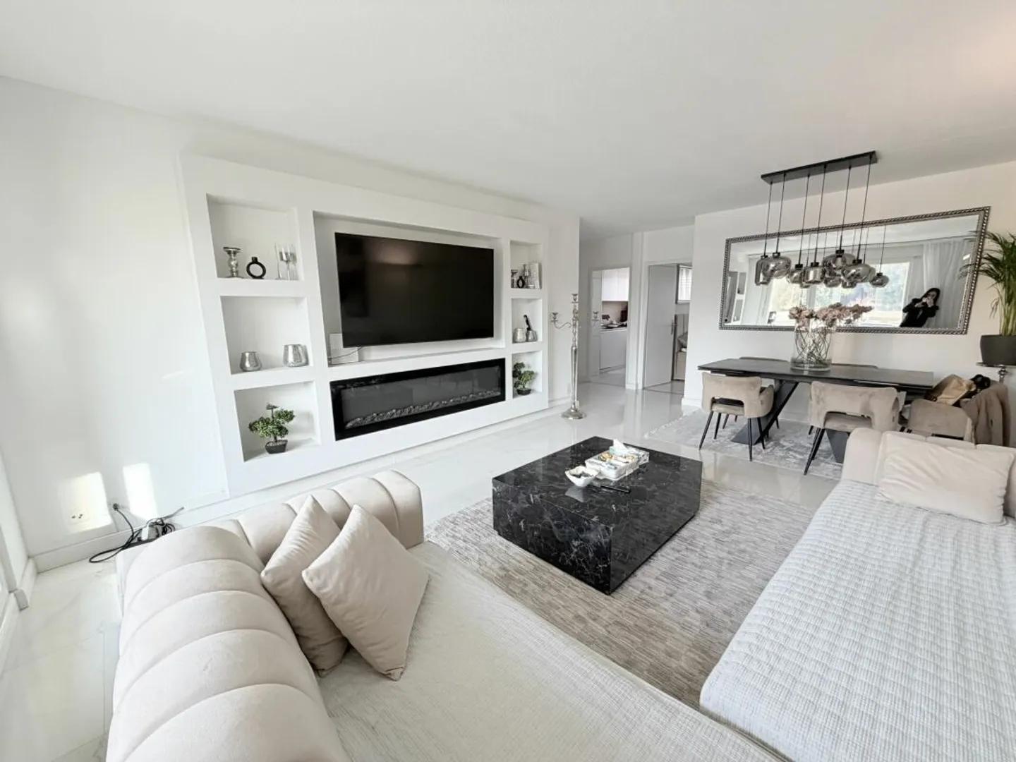 Familienfreundliche 4.5-Zimmerwohnung mit viel Licht und Grünfläche - Foto 4 di 12