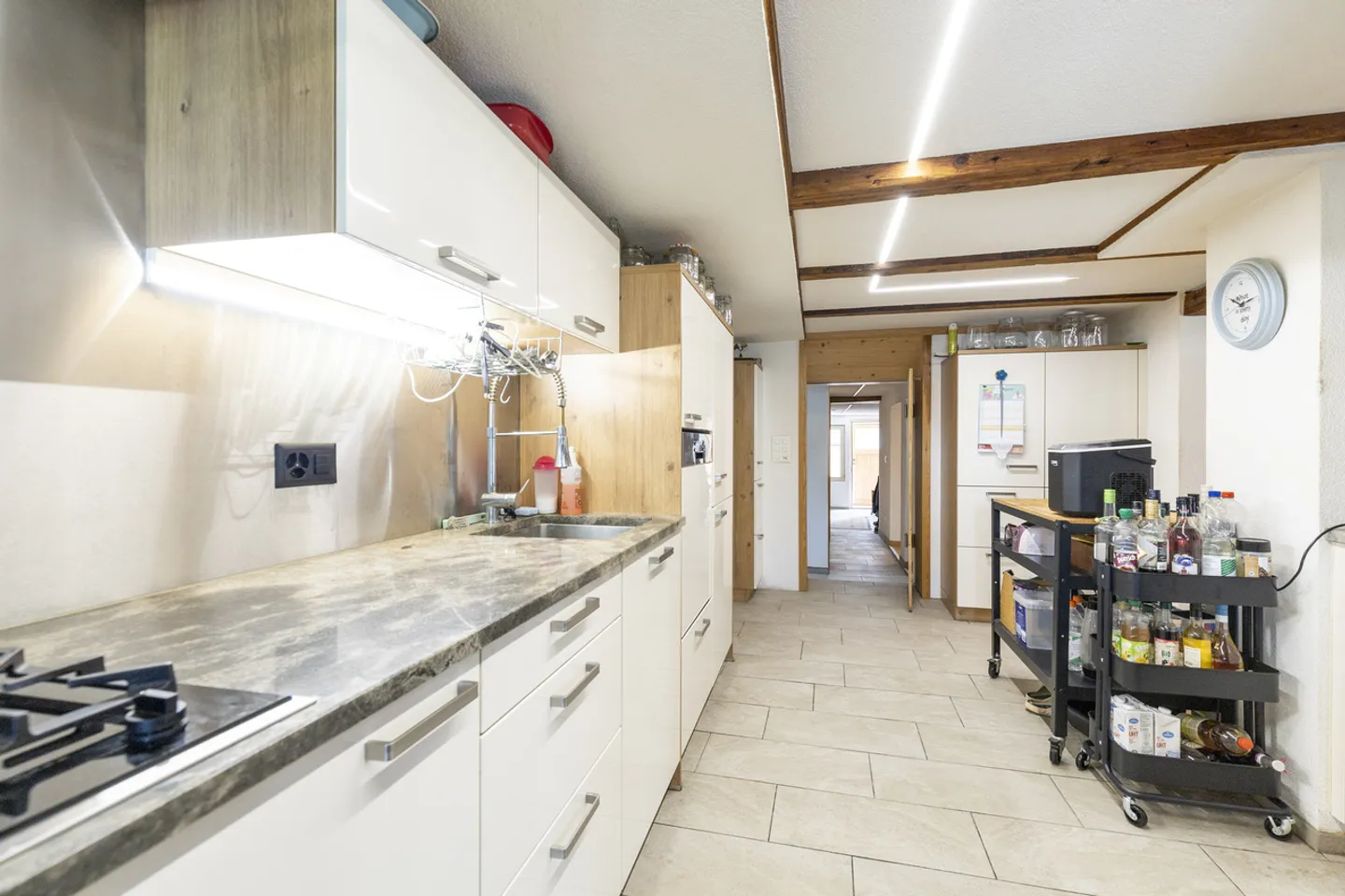 Investire e vivere - Proprietà redditizia con potenziale di occupazione da parte del proprietario - Foto 4 di 9