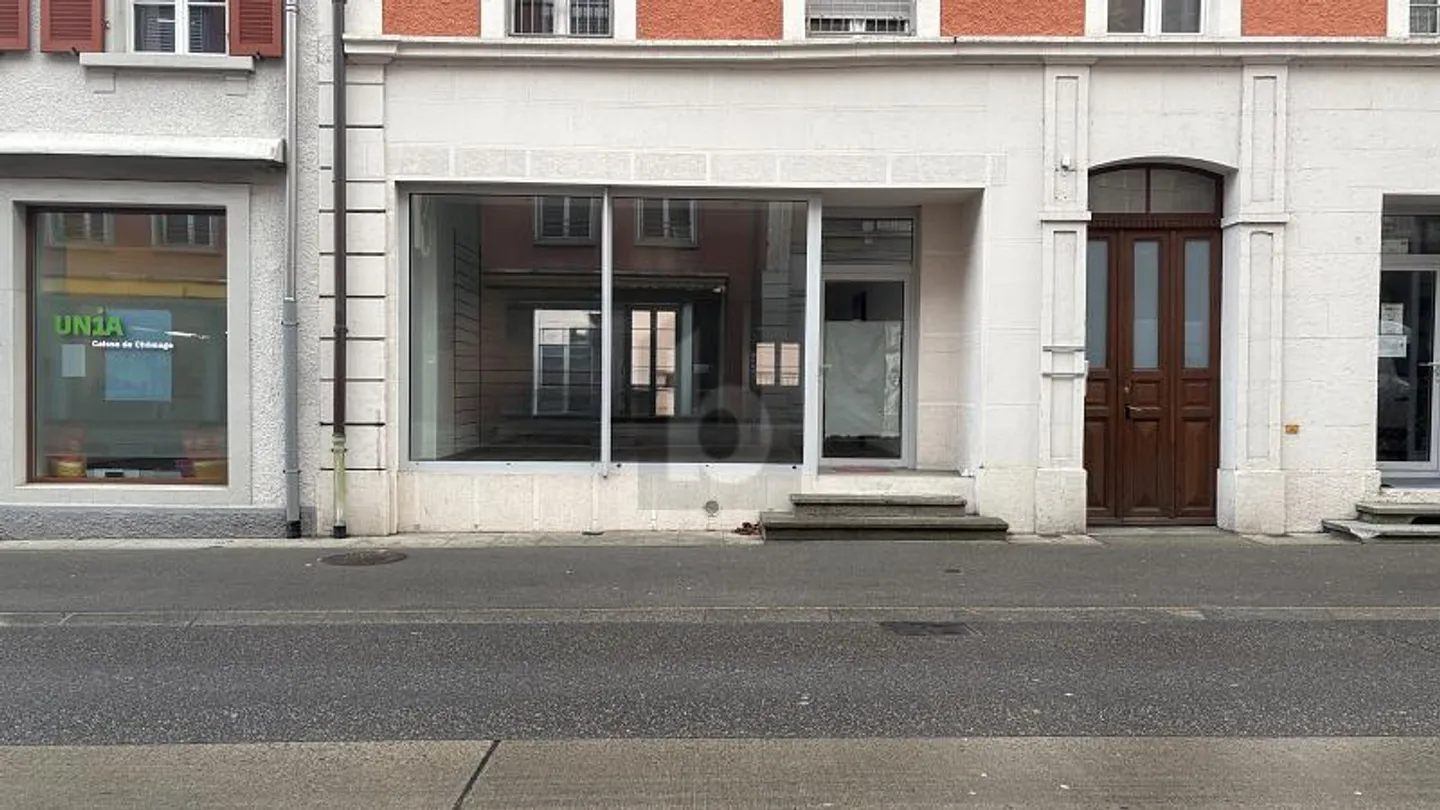 Espace Commercial Polyvalent - Photo 4 sur 6