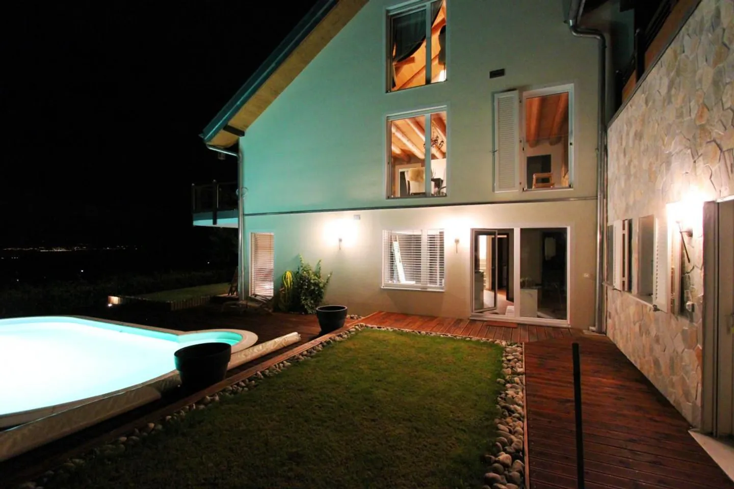 Villa mit beheiztem Pool, Panoramablick auf den Genfersee und die... - Foto 4 von 15