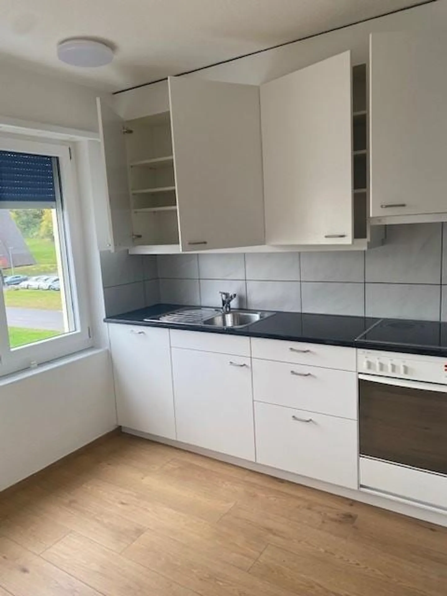 renovierte 3.5-Zimmerwohnung EG rechts hinten, Objekt 1006 - Photo 2 of 6