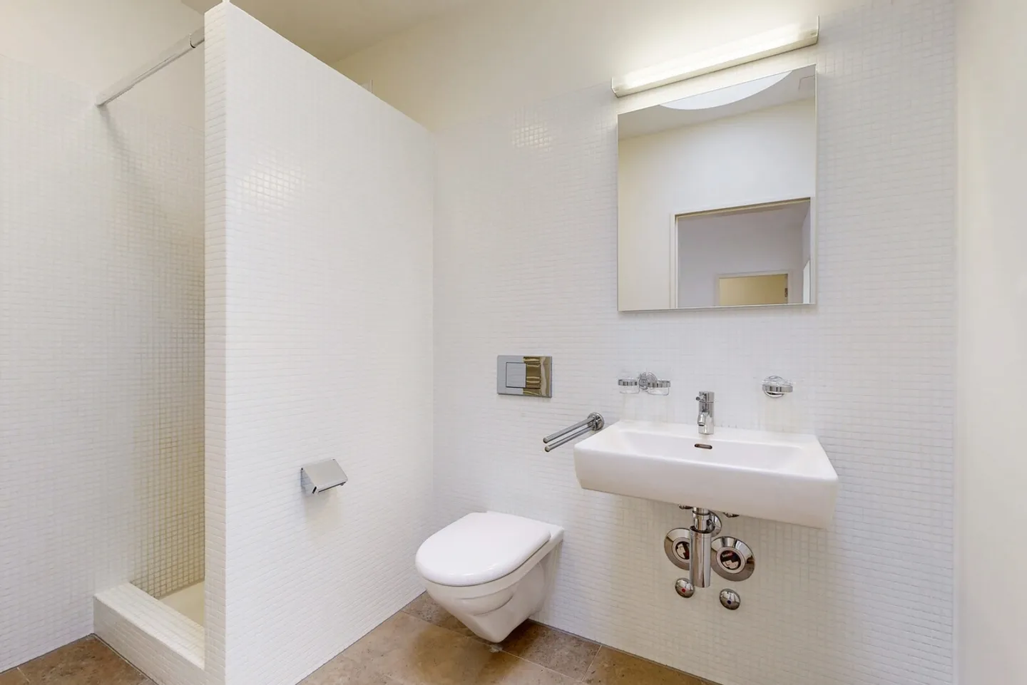 3.5 Room Apartment - Photo 7 of 7