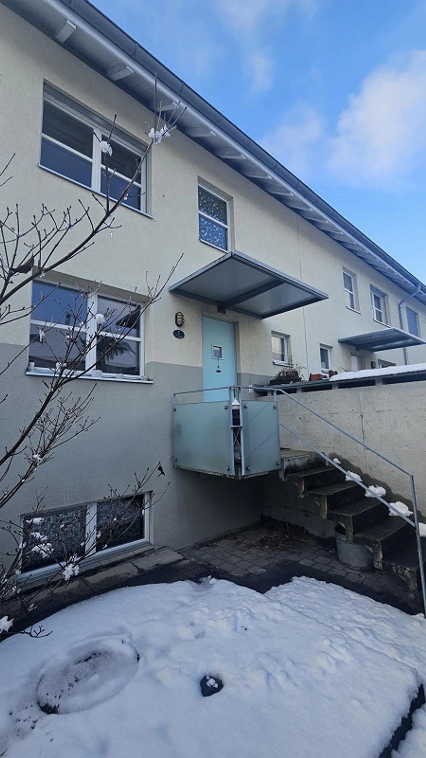 Ampia casa angolare di 5,5 stanze in una zona residenziale tranquilla a Kriens - Foto 2 di 15