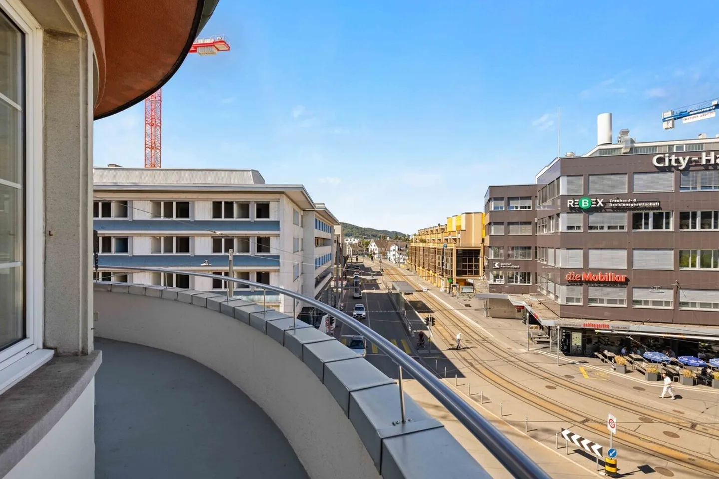 Modernes Apartment mit sonnigem Balkon - Foto 3 von 10