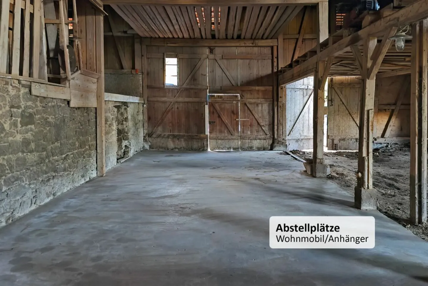 Espaces de stationnement saisonniers pour camping-cars et remorques - Photo 3 sur 6