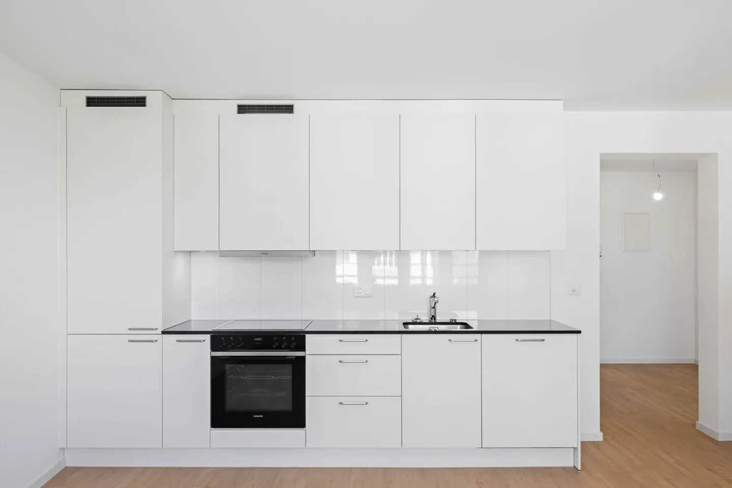 Modernes Apartment mit sonnigem Balkon - Foto 6 von 10