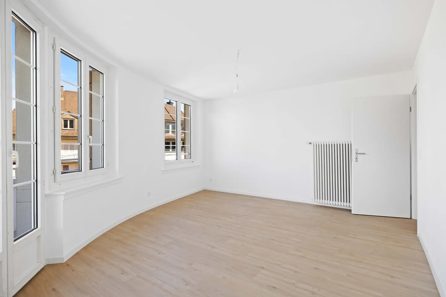 Modernes Apartment mit sonnigem Balkon - Foto 8 von 10