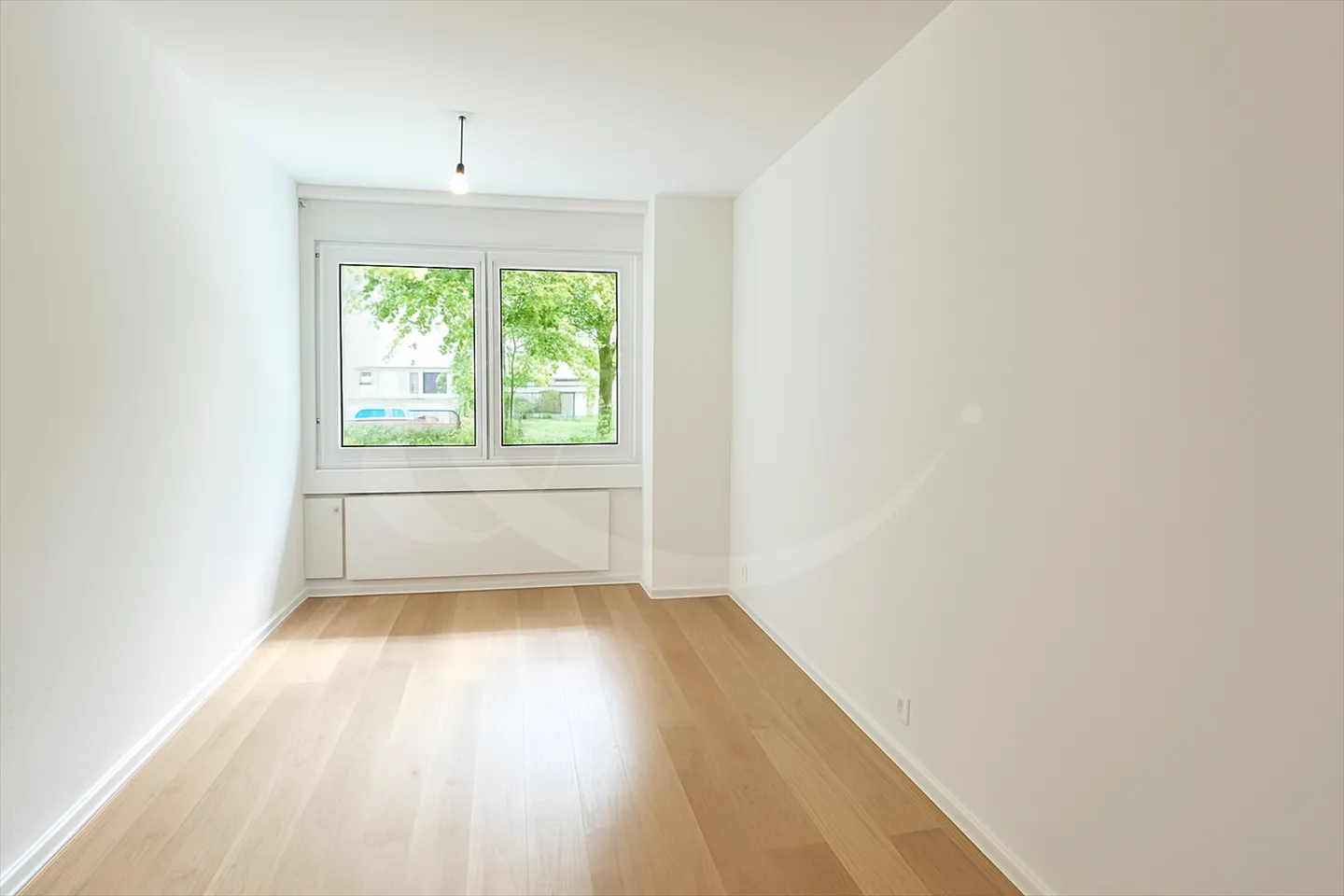 Modern 3-room apartment, bright and completely renovated - Photo 3 of 8