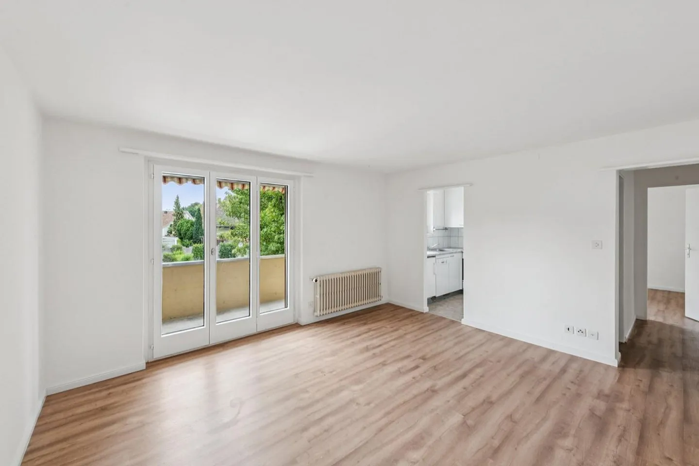 Frisch renovierte Erdgeschosswohnung - Foto 4 von 10