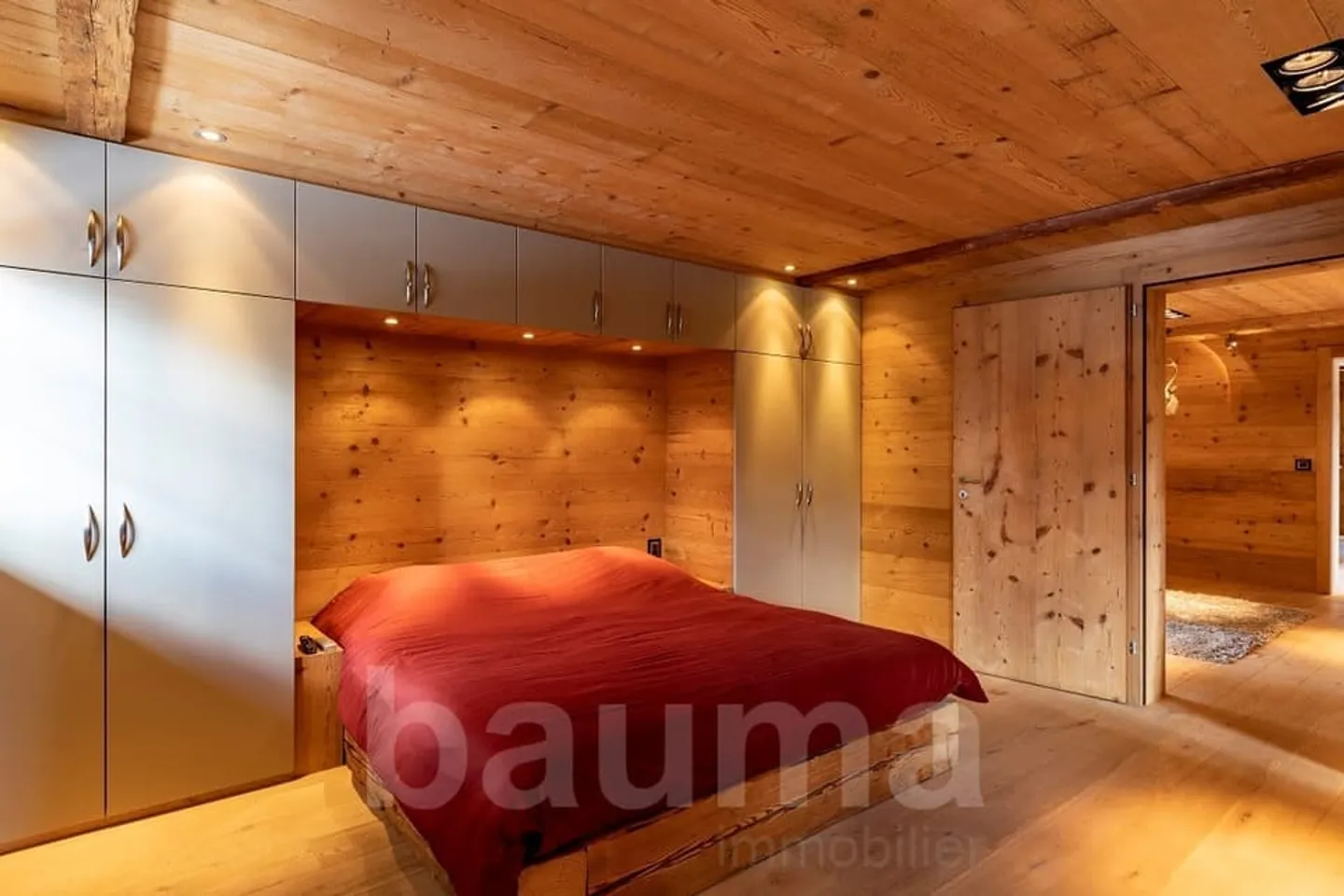 Chalet d'exception avec piscine intérieure - Photo 9 sur 13