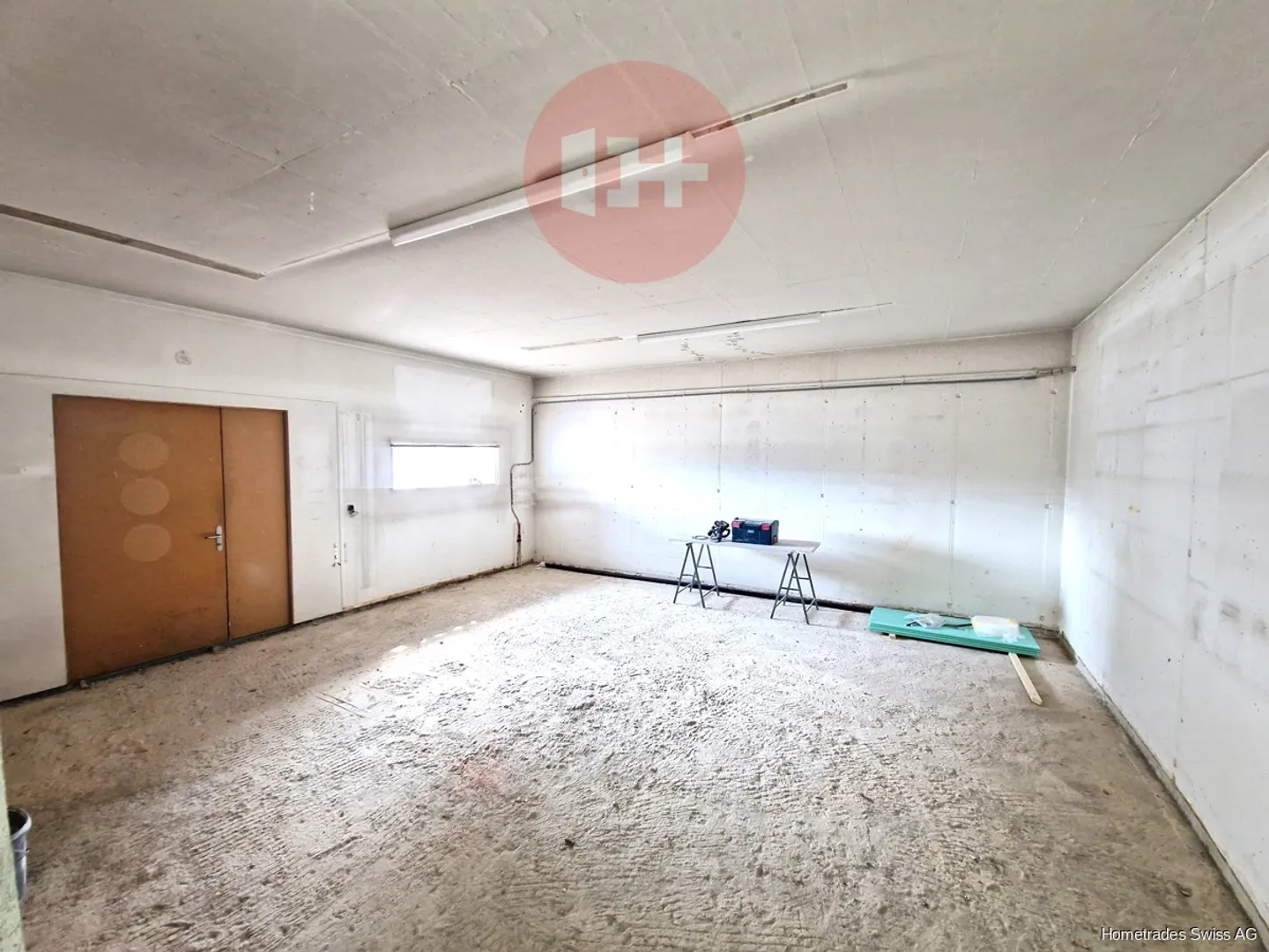ZENTRAL GELEGENES LADEN / GEWERBELOKAL / BÜRO ZU VERMIETEN! - Foto 7 von 7