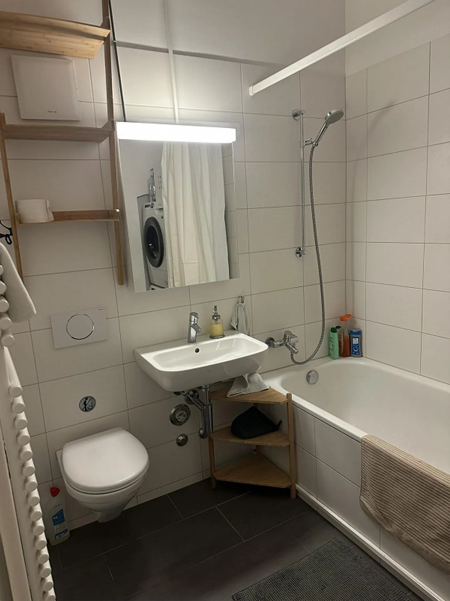 Bella appartamento di 3.5 stanze vicino a Kocherpark - Foto 3 di 8