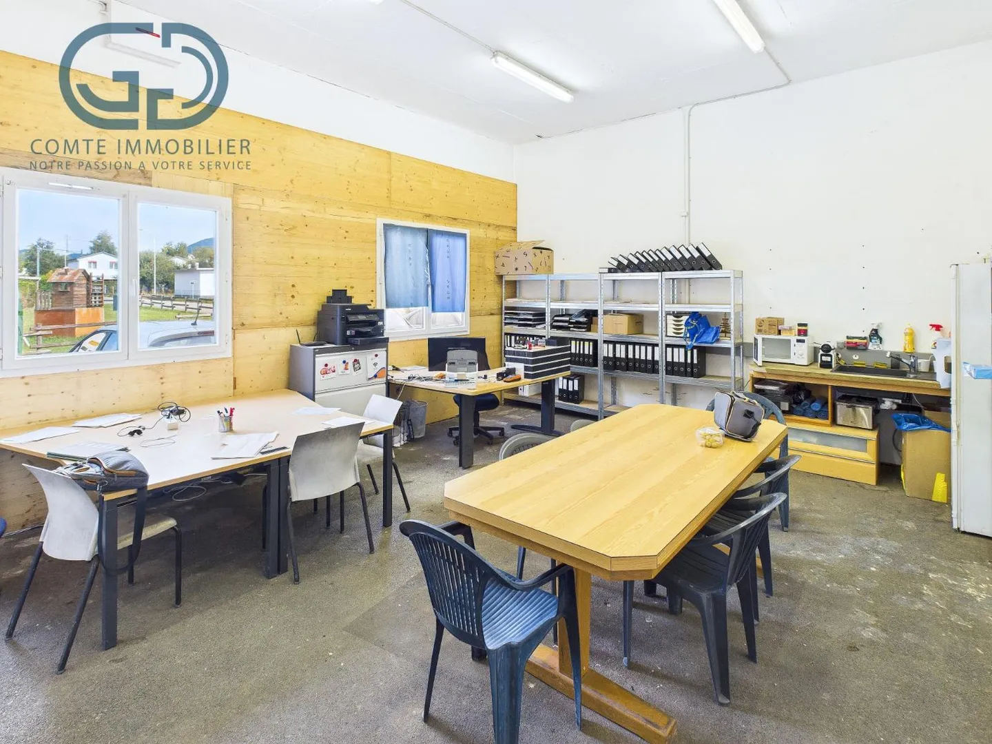 Office 5 rooms - Photo 4 of 11