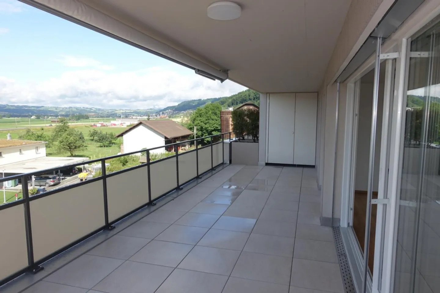 Vue panoramique merveilleuse et ensoleillement optimal ! - Photo 9 sur 9