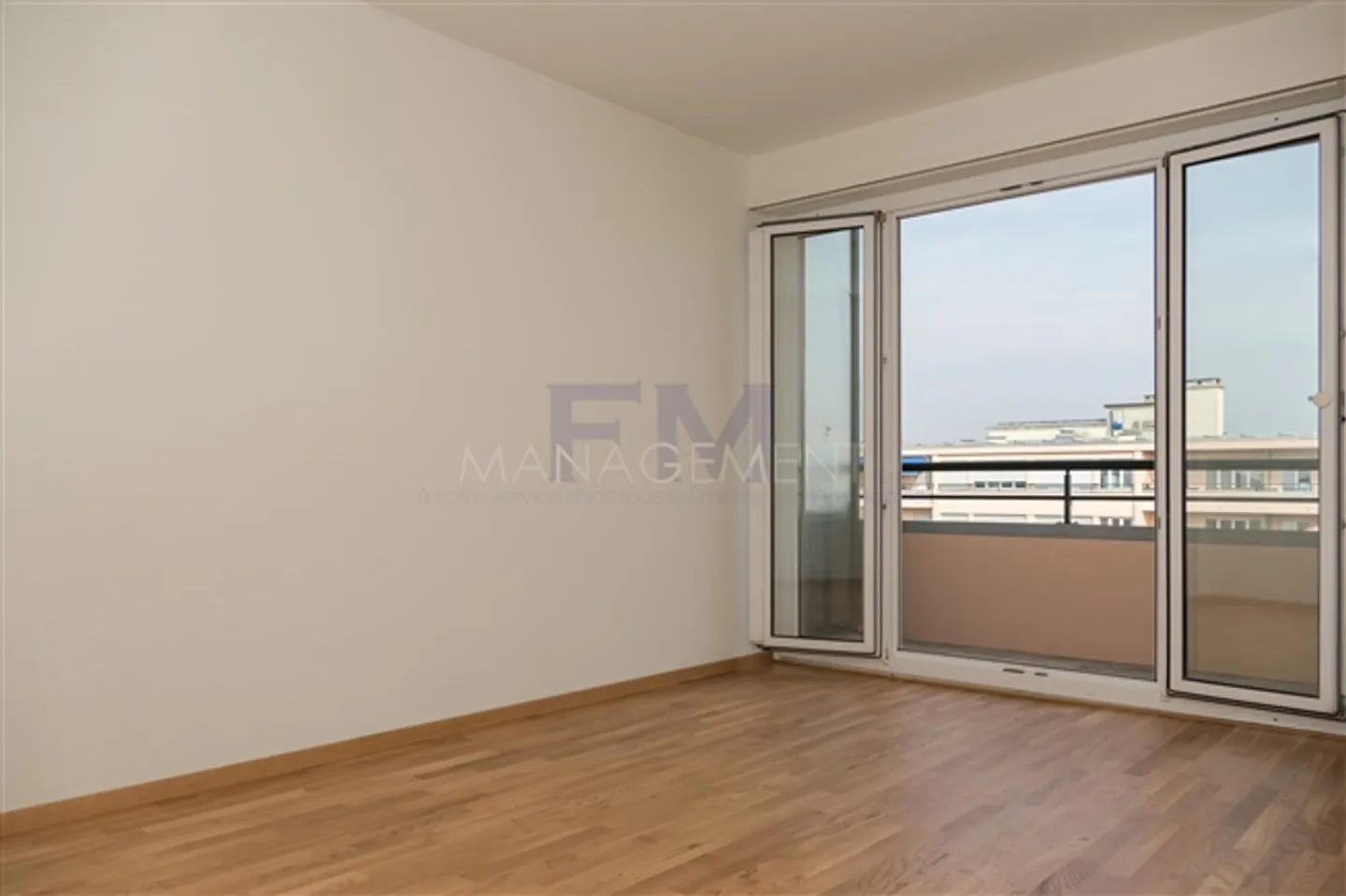 Meyrin, Avenue de Vaudagne appartement de 3 pièces, environ 46 m² au 6ème étage - Photo 5 sur 9