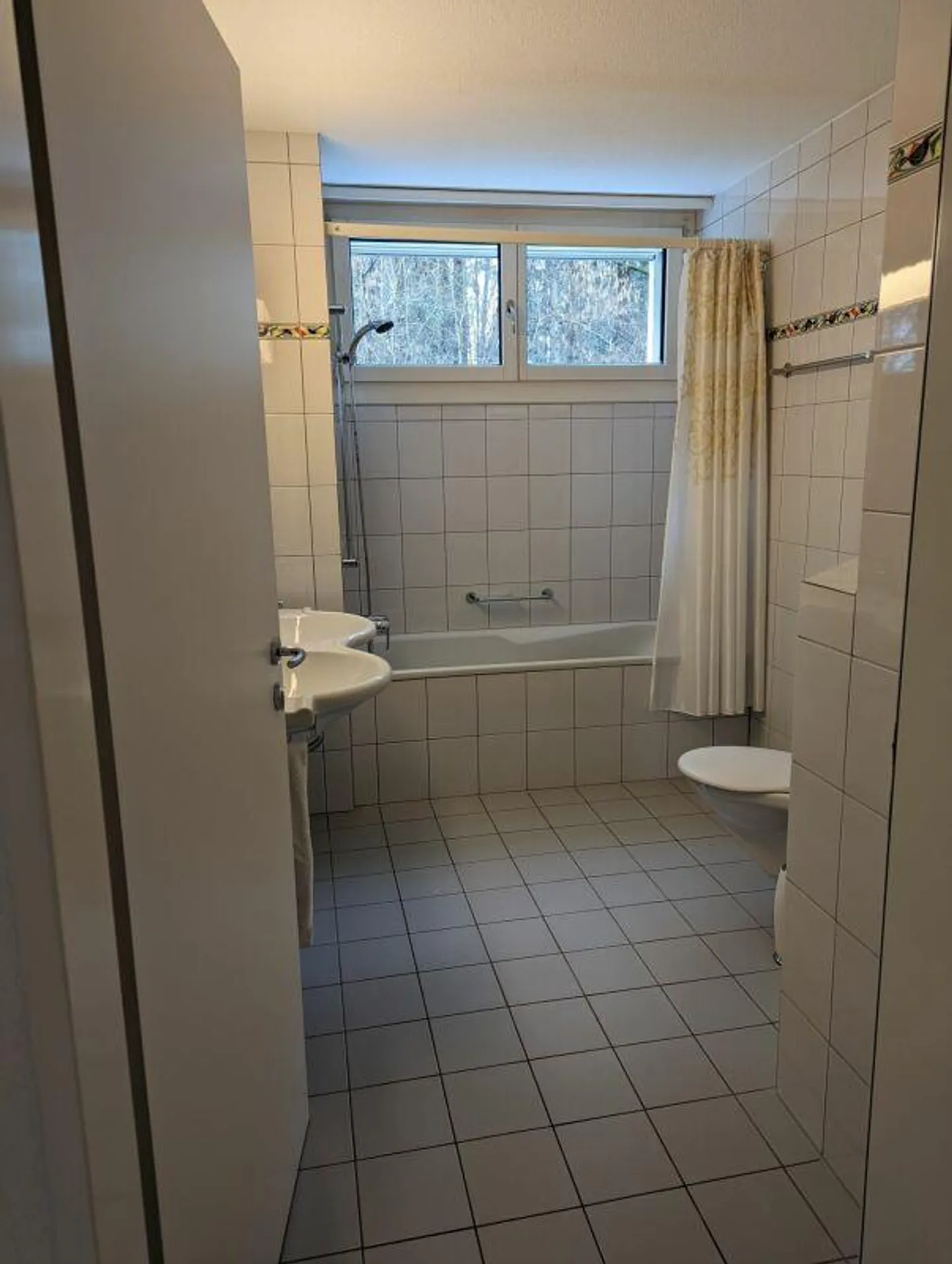 Ruhiges Wohnen im Grünen in Stadtnähe - Foto 8 von 13