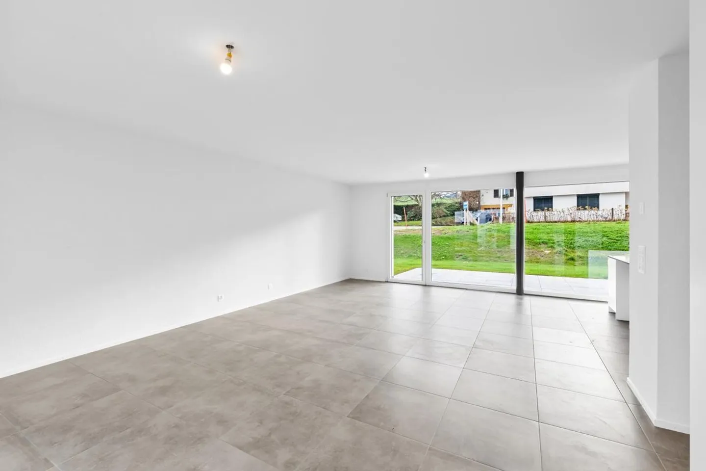 NOUVELLE PROMOTION - VOTRE FUTURE VILLA CONTEMPORAINE VOUS ATTEND ! - Photo 6 sur 13