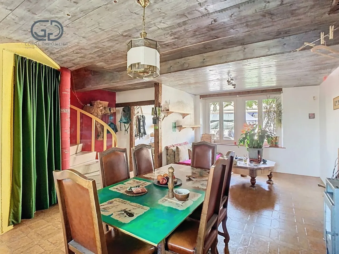 Casa di villaggio da ristrutturare nel centro di Bassecourt - Foto 3 di 13