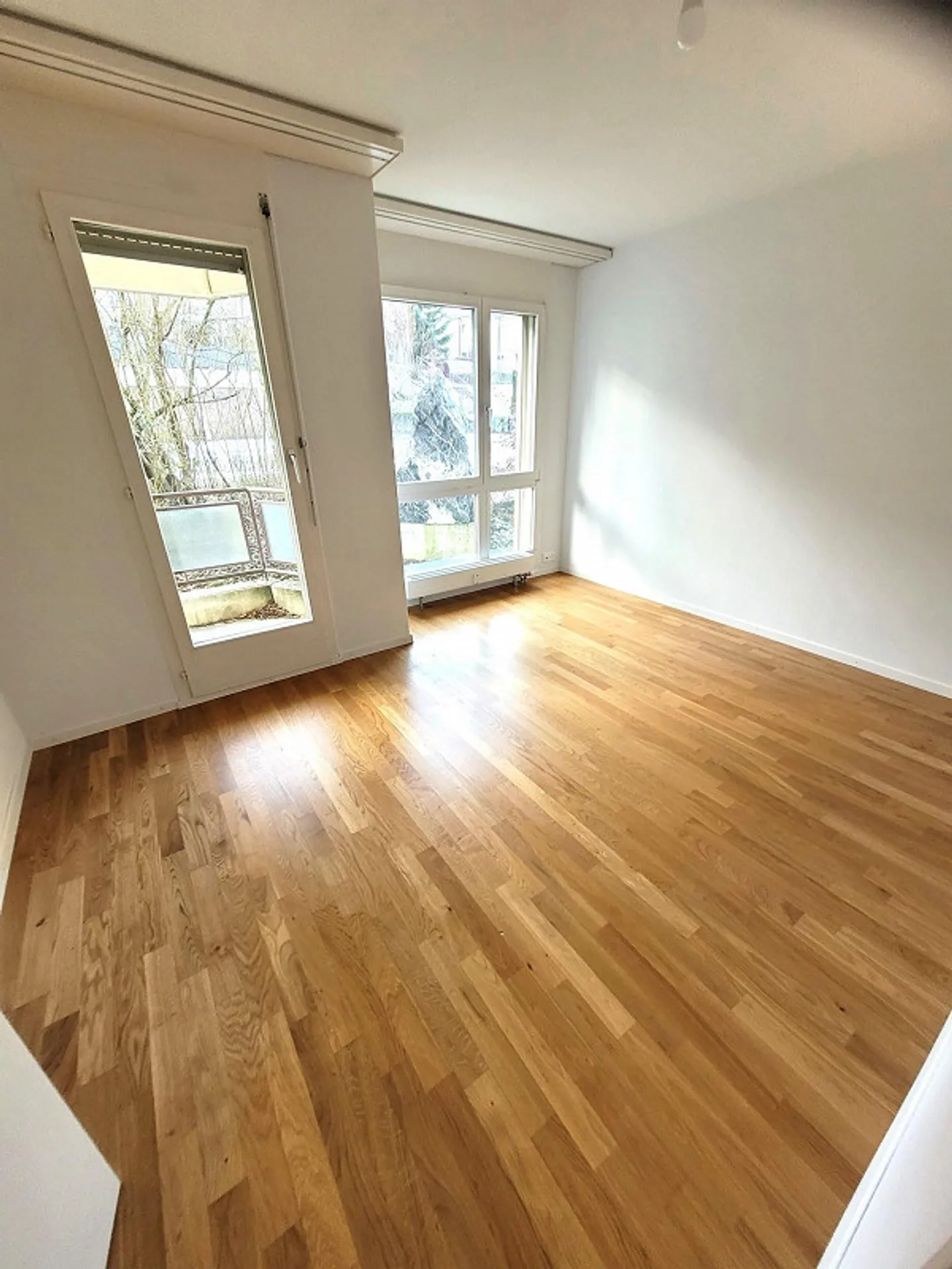 Appartement avec patio - Photo 5 sur 10