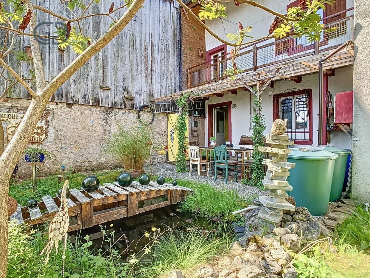 Casa di villaggio da ristrutturare nel centro di Bassecourt - Foto 10 di 13